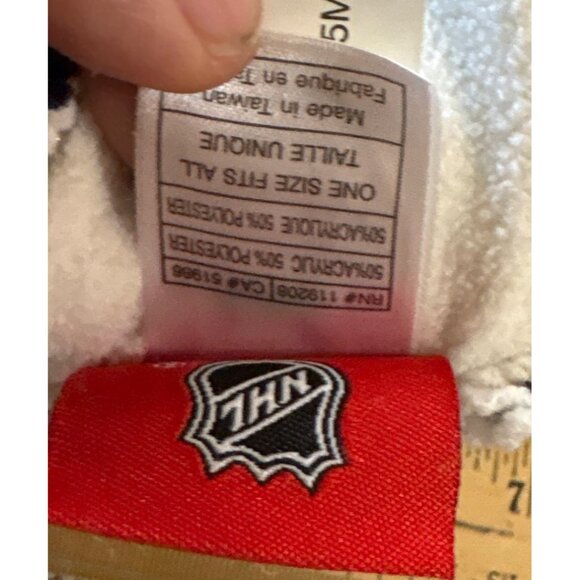 Reebok Montreal Canadiens Hat Toque Fur Trooper Hat Logo Face Off Skate Laces - Picture 11 of 14